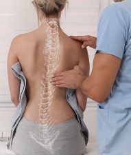 nắn chỉnh xương khớp Chiropractic